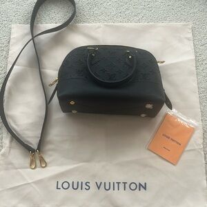 Small tote black LV bag